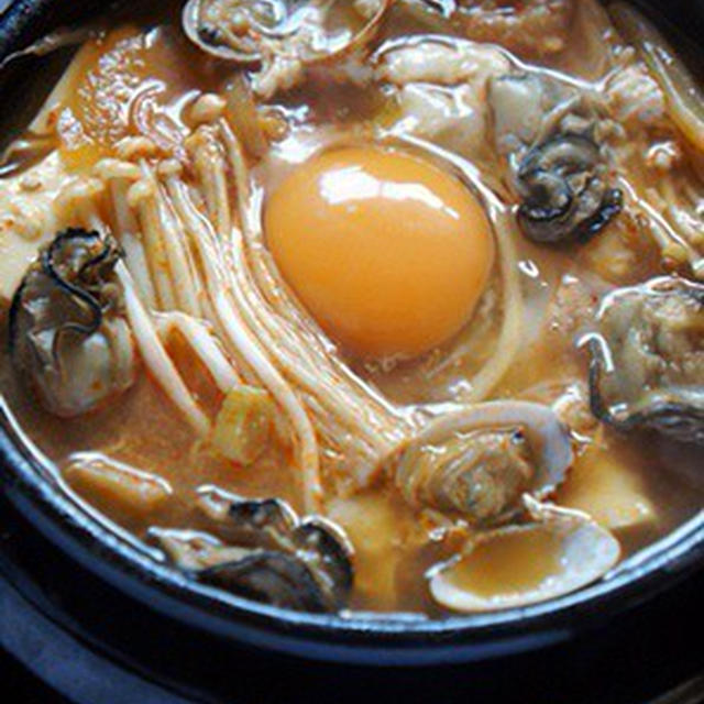 今日のランチ! またまたお家で「牡蠣のスンドゥブ」♪