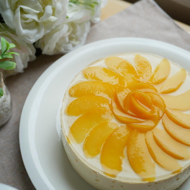 桃ケーキのレシピ12選。パティシエのおいしく作るコツつき！の画像