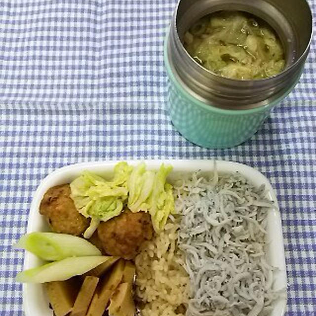 茶色のおかずの優しい弁当