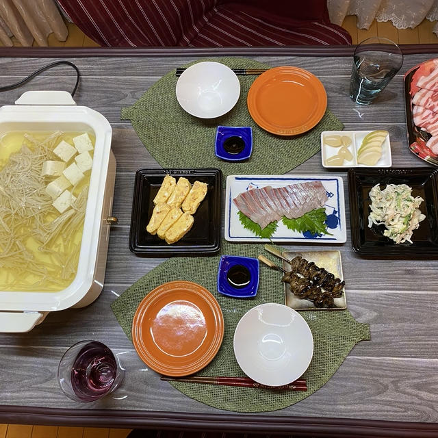 涼しいので鍋にしてみました