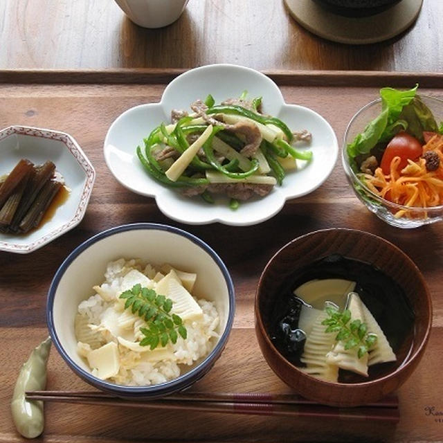 ストウブで♪ 筍ごはんと若竹汁、青椒肉絲、きゃらぶきなど。
