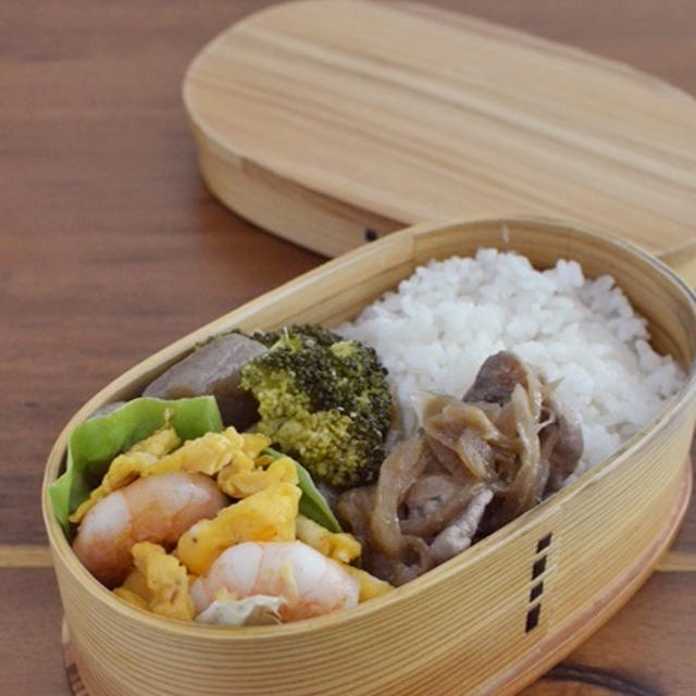 【豚の生姜焼き弁当、と初めてのマーケット】
