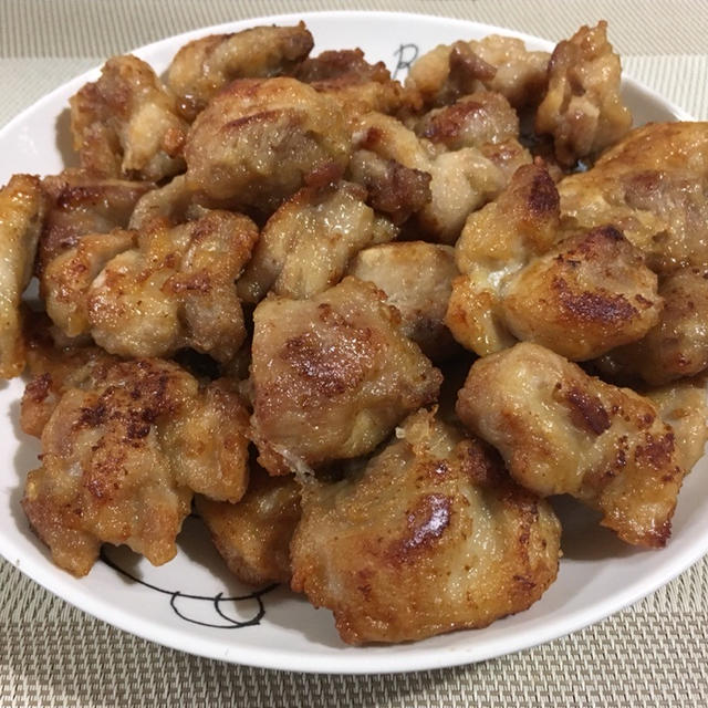 絶品！鶏もも肉の唐揚げ♪ じゃがいもとベーコンのバターソテー♪ 赤飯♪