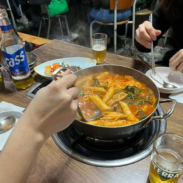 韓国でタッコチ（焼き鳥）とタットリタン！ソウル駅周辺の人気店で食事♫