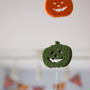 そろそろ、ハロウィンの飾りを。。。虹みつけた。。。