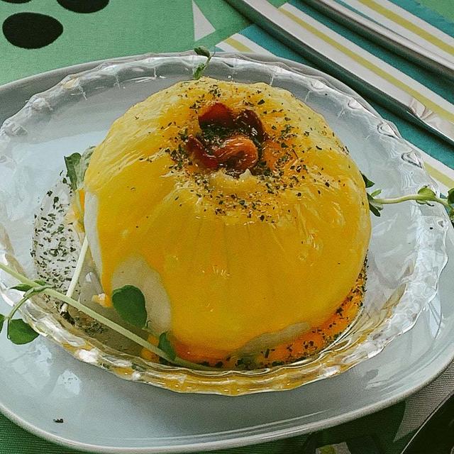 新玉ねぎで♡カリカリベーコンスタッフドオニオン