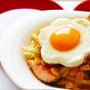 【女子力アップレシピ☆】鮭とコーンの味噌バター焼うどんのレシピ☆