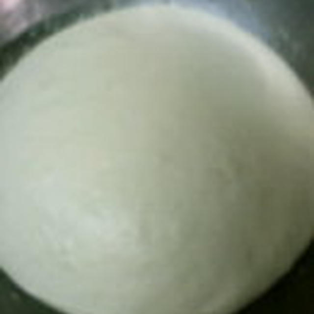 久しぶりに小麦粉でパン作り！！