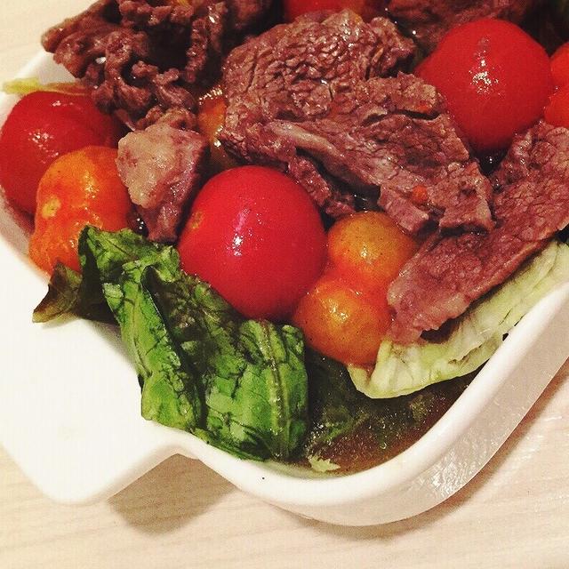 ローカレーを作ろう思ったらミキサーなく普通のハヤシカレーになった件