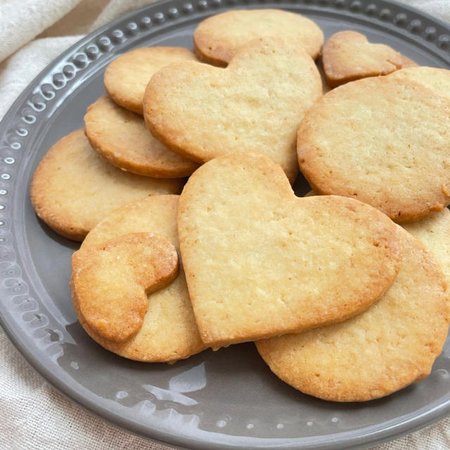 【型抜きクッキー】きび砂糖の型抜きバニラクッキー