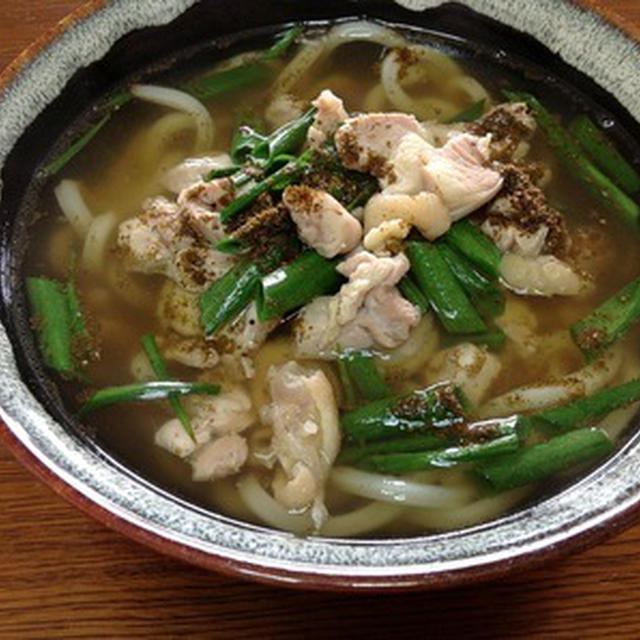 朝からしっかり「鶏なんばうどん」