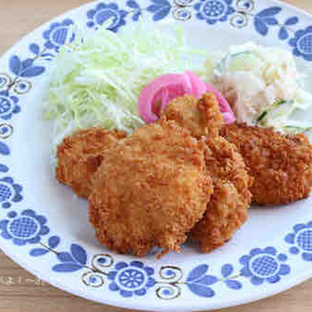 バッター液も作らない、簡単チキンカツの作り方　今回は自家製パン粉で
