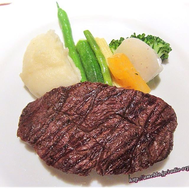 熟成肉と有機野菜☆六本木・大満足なイタリアンsidedoor hisio
