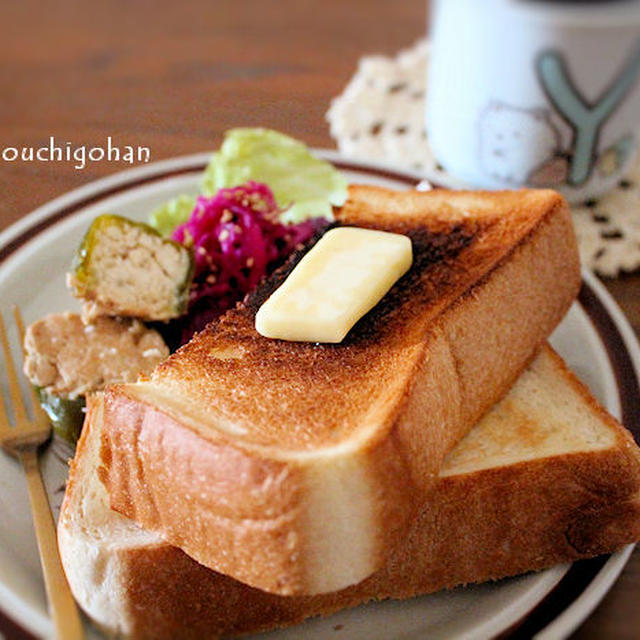 突然食べたくなった、厚切り食パン