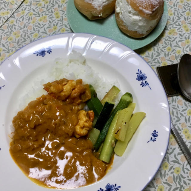 ７月後半の教室、カレーはやっぱりごはんと！
