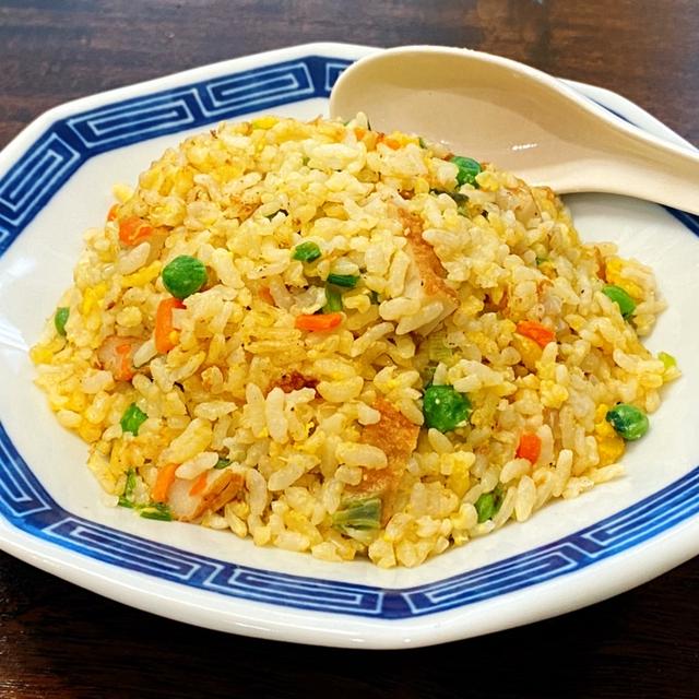 あの調味料だけで味が決まる　黄金チャーハン！