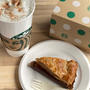 スタバのアップルパイ＆パンプキンスパイスラテ♪