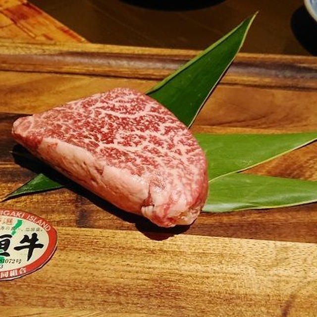 備長炭で焼く石垣牛ステーキ★神戸BAR 仲々★【那覇市牧志】