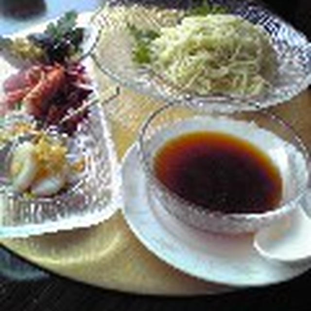 今年初、お店の冷やし中華！