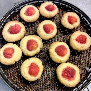 自家製苺をスイーツに利用するその4