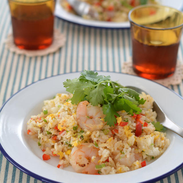 タイ風エビチャーハン。【ミックスソルトで味付け１つ】