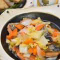 鮭と白菜のさっぱり炒め蒸し｜これひとつで味が決まる万能調味料