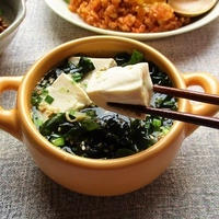 リケンの『ワカメスープ』に豆腐ともやしをプラスしても美味しい♪
