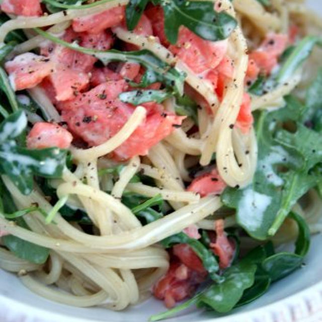 Smoked Salmon and Arugula Pastaスモークサーモンとルッコラのパスタ