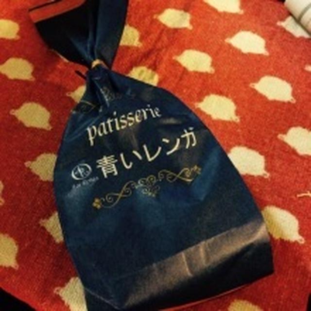 「青いレンガ」？？