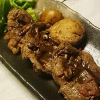 簡単♪クローブ香る赤ワインマリネステーキ