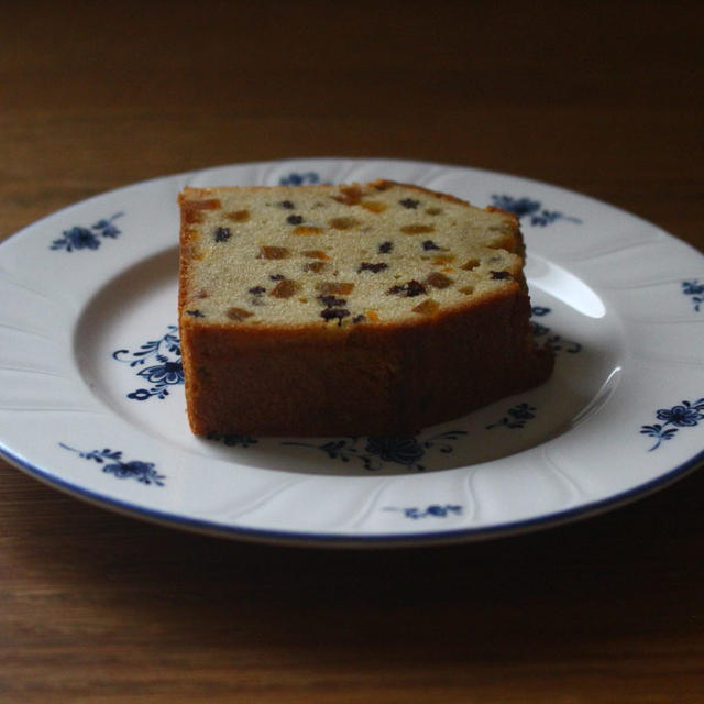 フルーツケーキ