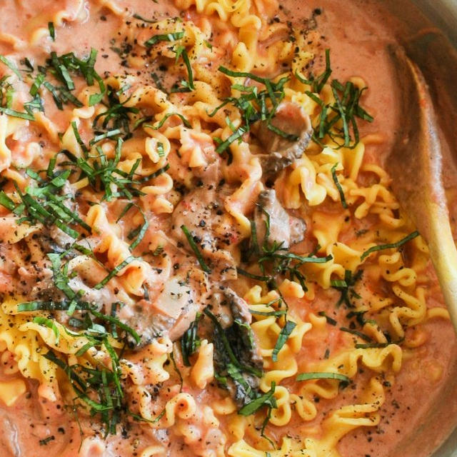 Pasta with Morels and Vodka Sauce きのこウォッカソース