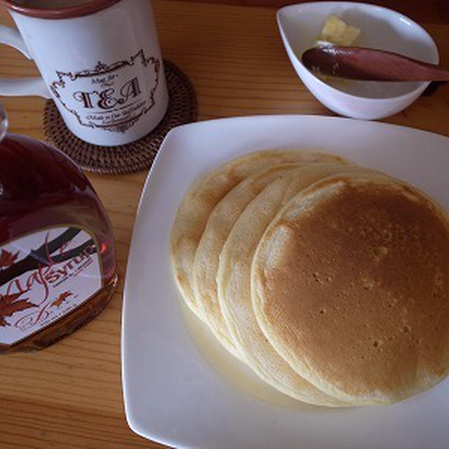 朝ごはんは幸せもちもちパンケーキ