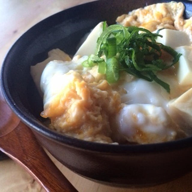 ふわふわたまご豆腐丼