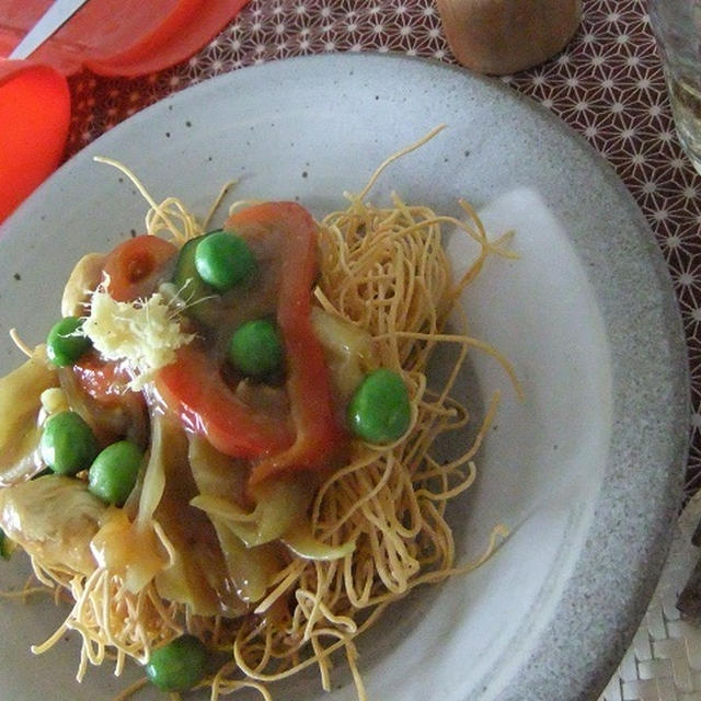 ルクエで！パリパリ麺の和風あんかけカレー☆10分調理～