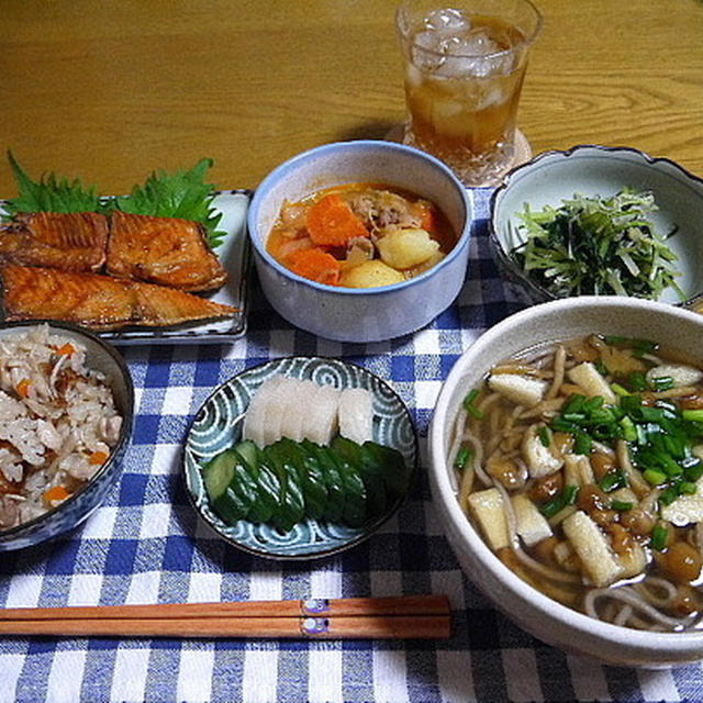 【夕食】なめこそば・きのこの炊き込みごはん・韓国風肉じゃが…