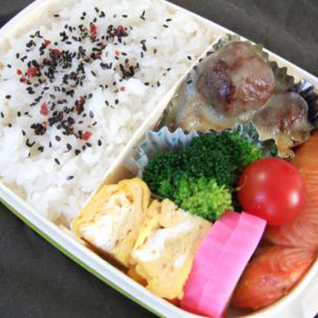 鮭弁当。