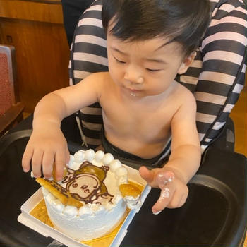 11月の誕生日会なのに裸で祝う☆卵不使用ケーキでハッピーバースデー