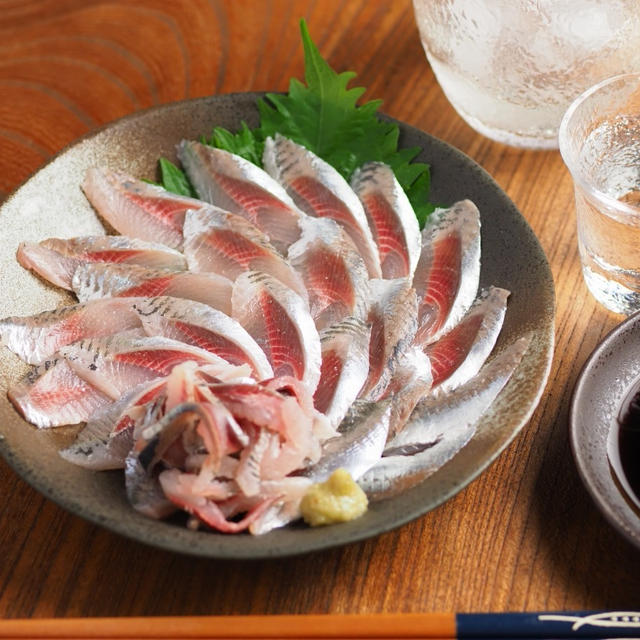 いわしの刺身 魚のさばき方の練習 By 筋肉料理人さん レシピブログ 料理ブログのレシピ満載