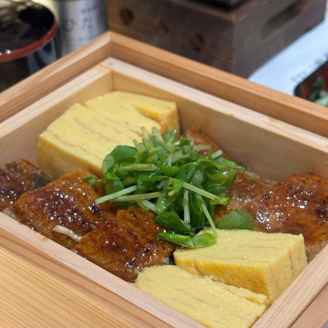銀座に新しくオープンのふわふわの鰻と出汁巻きが決め手の鰻専門店へ