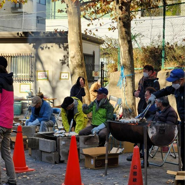 町内会　焼き芋