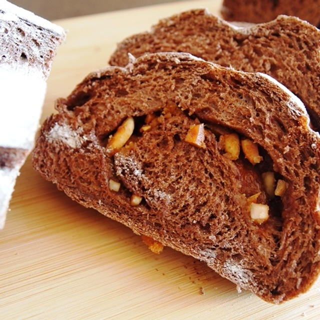 くるみを入れたミルクチョコハース