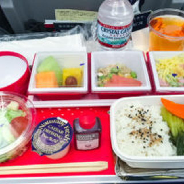 日本到着です♪　ＪＡＬのロサンゼルス – 関空便に乗ってみた感想
