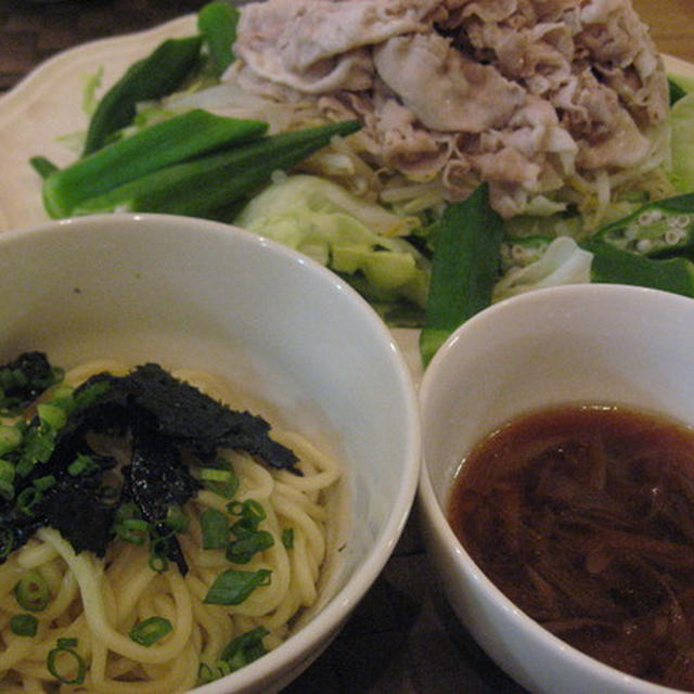 晩ごはんは・・・つけ麺＆冷しゃぶ