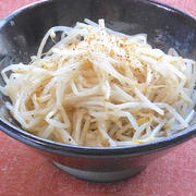 簡単、節約＆作り置き！にんにく醤油で食欲増進〜もりもり食べるスタミナもやし〜！