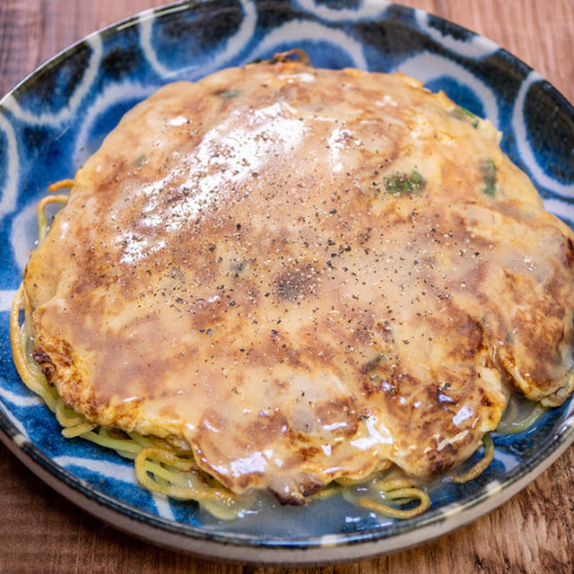 モダン焼きではありません「チャー玉焼きそば」&実家の近所の桜がきれいでした。