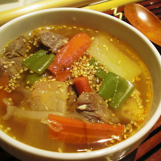 具たくさん！韓国風スープ。