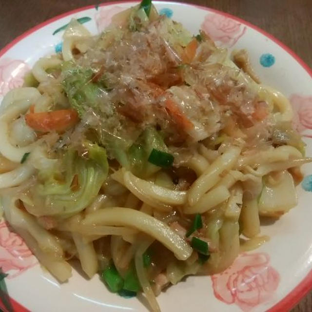 焼きうどん【ふっくら、野菜たっぷり！】