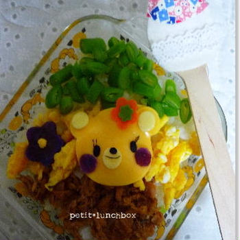 カンタン3色丼＋クマちゃんっ♪^^