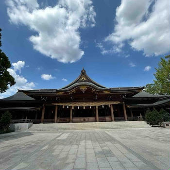 寒川神社へ